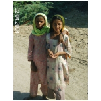 07 pakistani girls.jpg